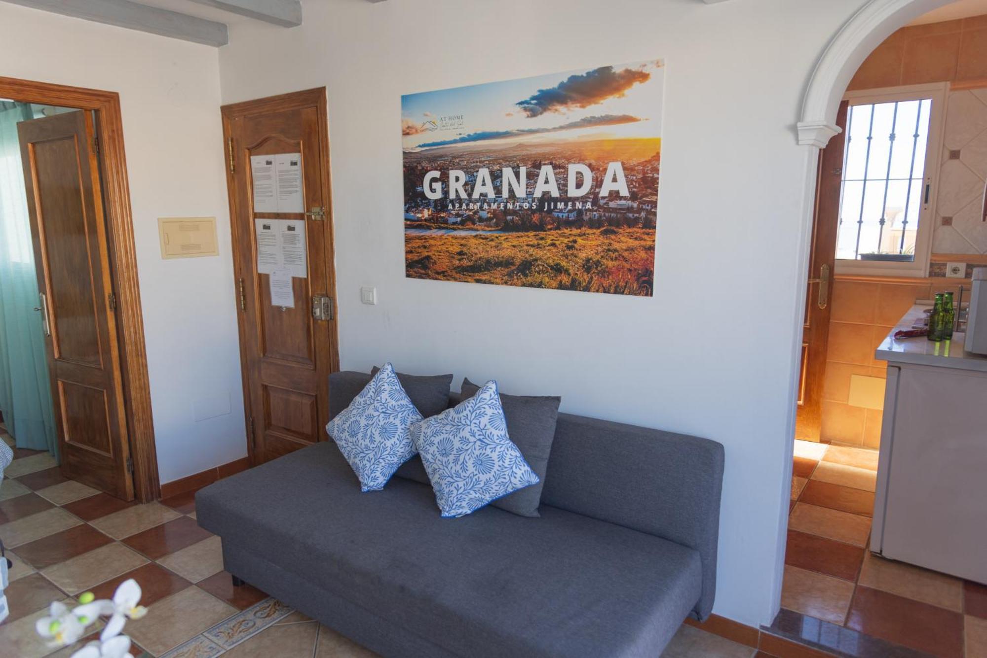 Atico Jimena Granada En El Centro De Nerja Apartment Room photo